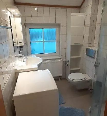 Gemuetliche 2 Zimmer Fewo Parkplatz Wlan Lejlighed